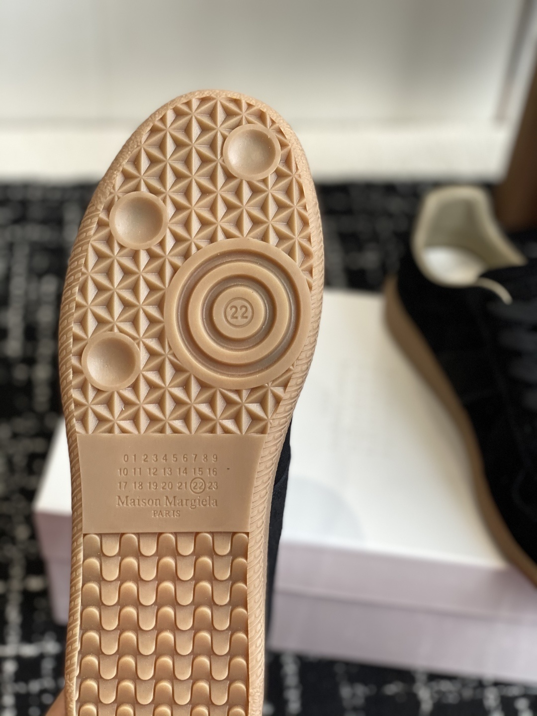 代购级
MaisonMargiela MM6 马吉拉 情侣款 喷墨 涂鸦 帆布 德训鞋 休闲 运动鞋