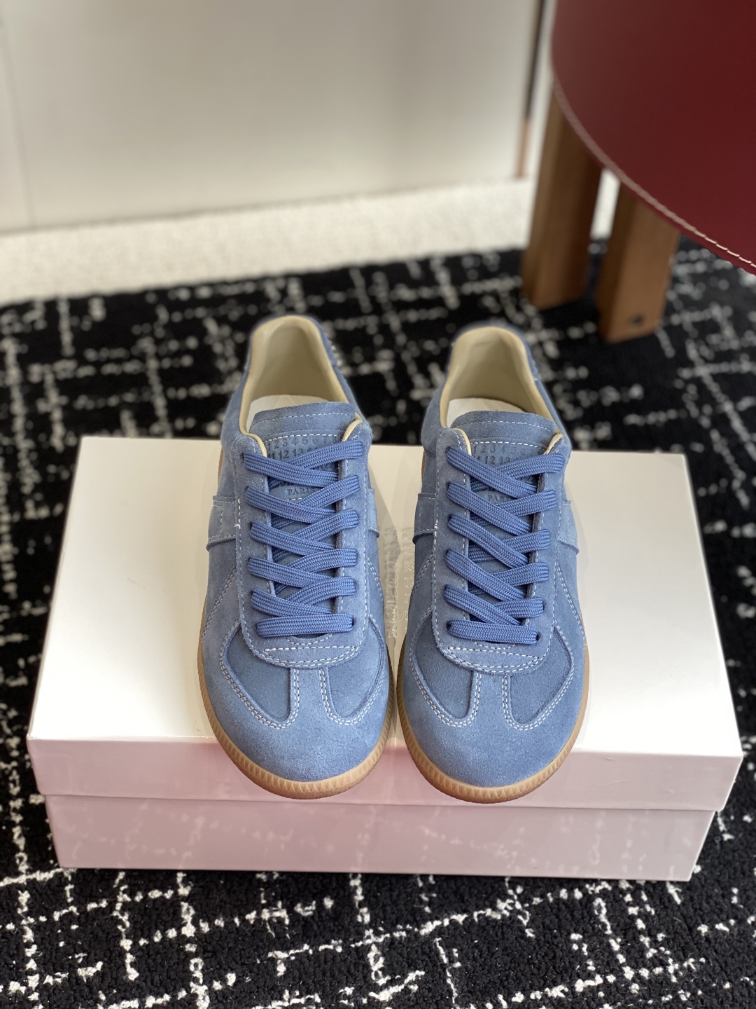 代购级
MaisonMargiela MM6 马吉拉 情侣款 喷墨 涂鸦 帆布 德训鞋 休闲 运动鞋

