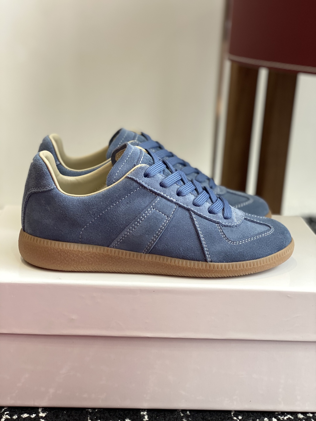 代购级
MaisonMargiela MM6 马吉拉 情侣款 喷墨 涂鸦 帆布 德训鞋 休闲 运动鞋

