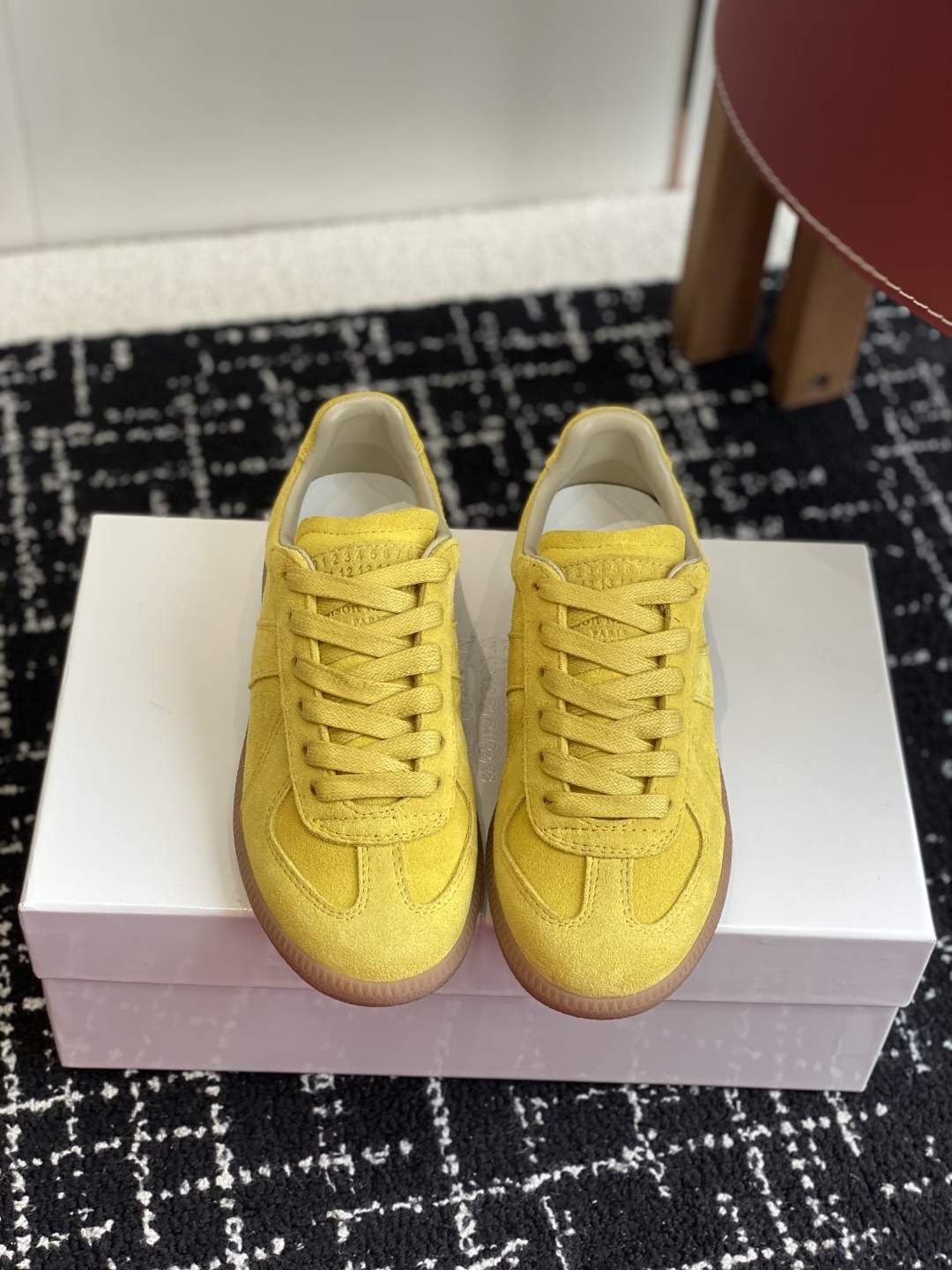 代购级
MaisonMargiela MM6 马吉拉 情侣款 喷墨 涂鸦 帆布 德训鞋 休闲 运动鞋