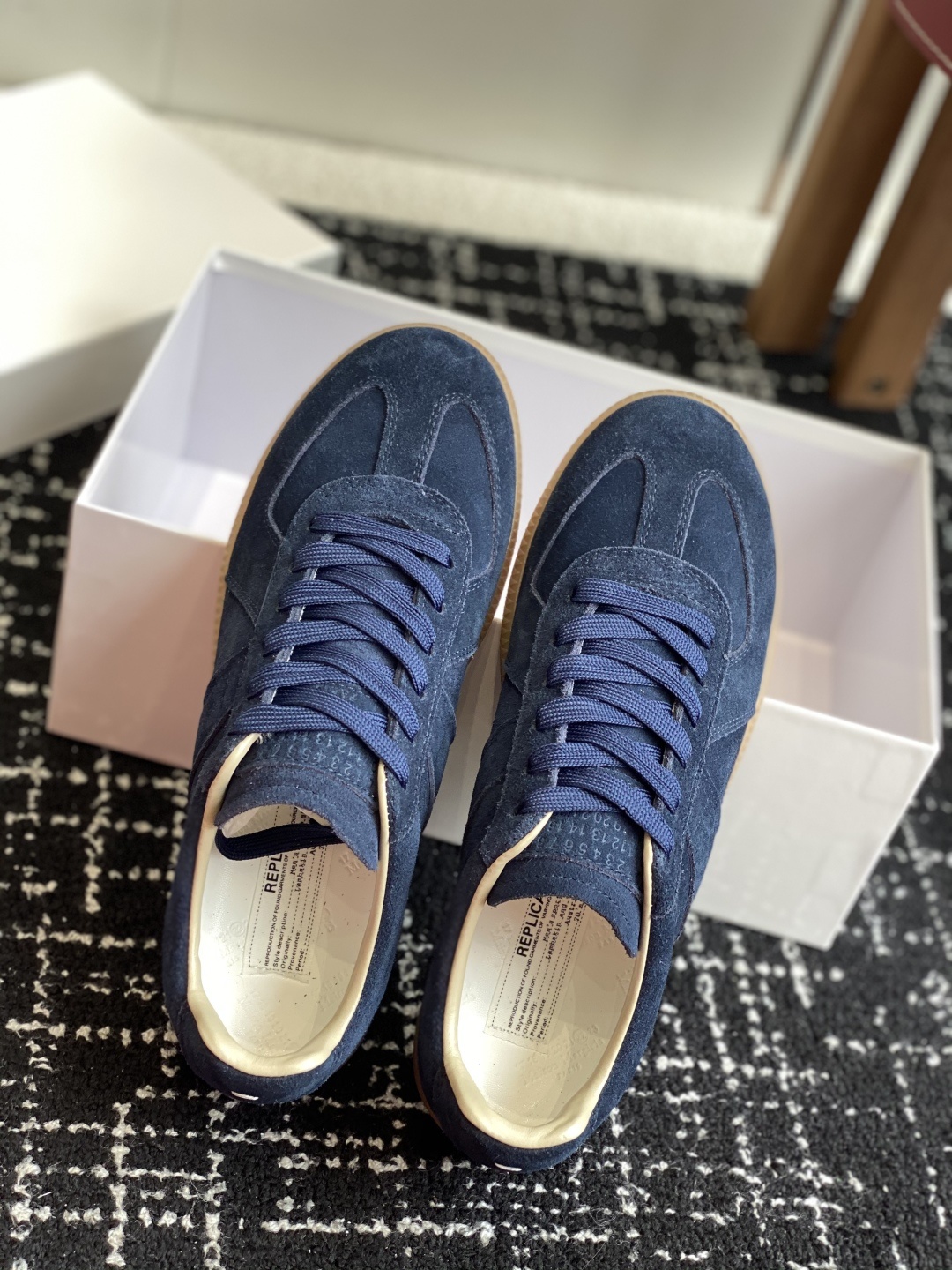 代购级
MaisonMargiela MM6 马吉拉 情侣款 喷墨 涂鸦 帆布 德训鞋 休闲 运动鞋