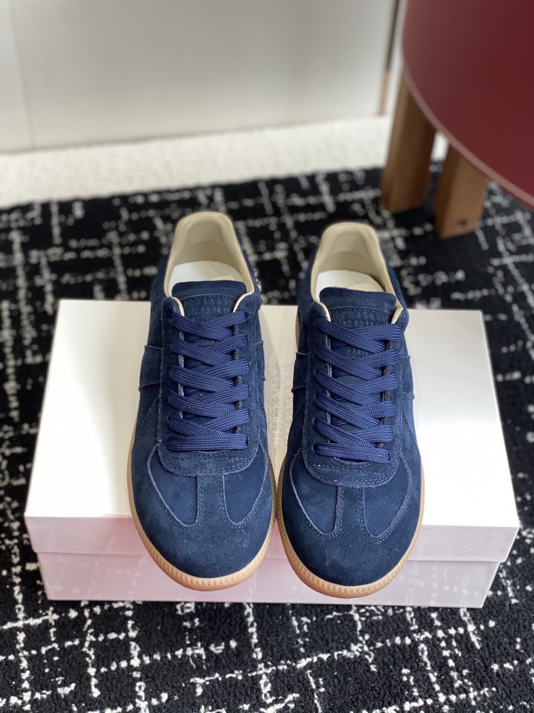 代购级
MaisonMargiela MM6 马吉拉 情侣款 喷墨 涂鸦 帆布 德训鞋 休闲 运动鞋