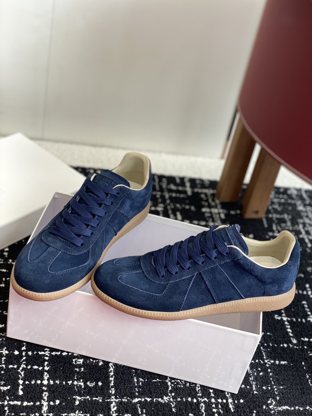 代购级
MaisonMargiela MM6 马吉拉 情侣款 喷墨 涂鸦 帆布 德训鞋 休闲 运动鞋
