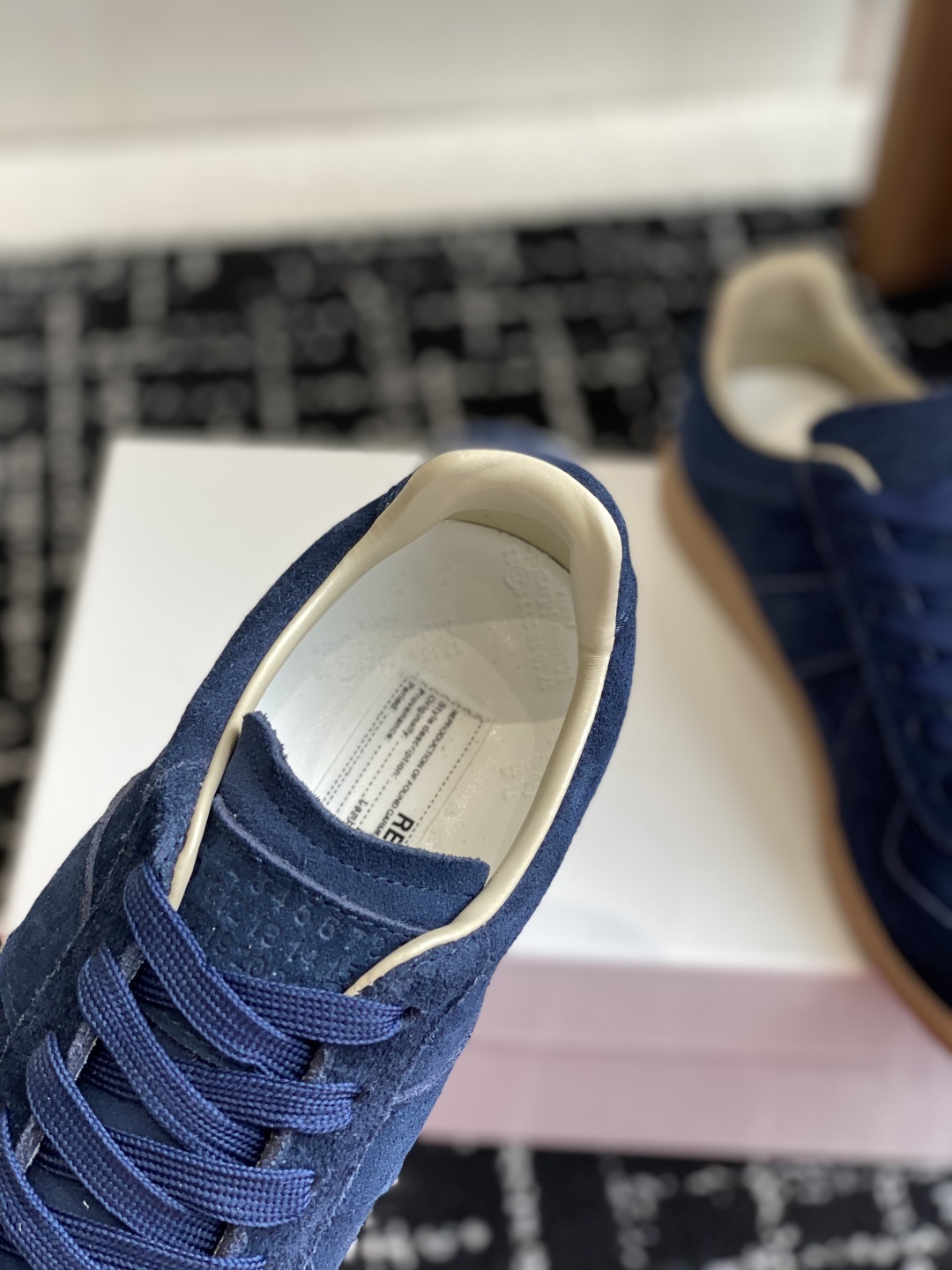 代购级
MaisonMargiela MM6 马吉拉 情侣款 喷墨 涂鸦 帆布 德训鞋 休闲 运动鞋