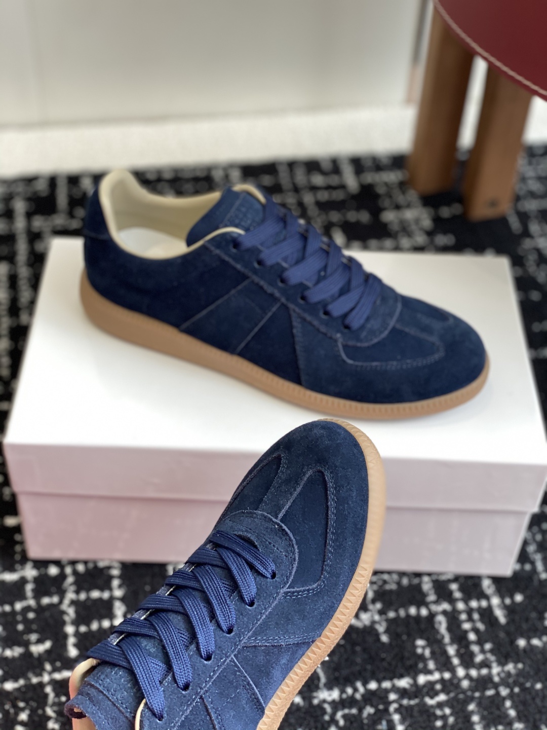代购级
MaisonMargiela MM6 马吉拉 情侣款 喷墨 涂鸦 帆布 德训鞋 休闲 运动鞋