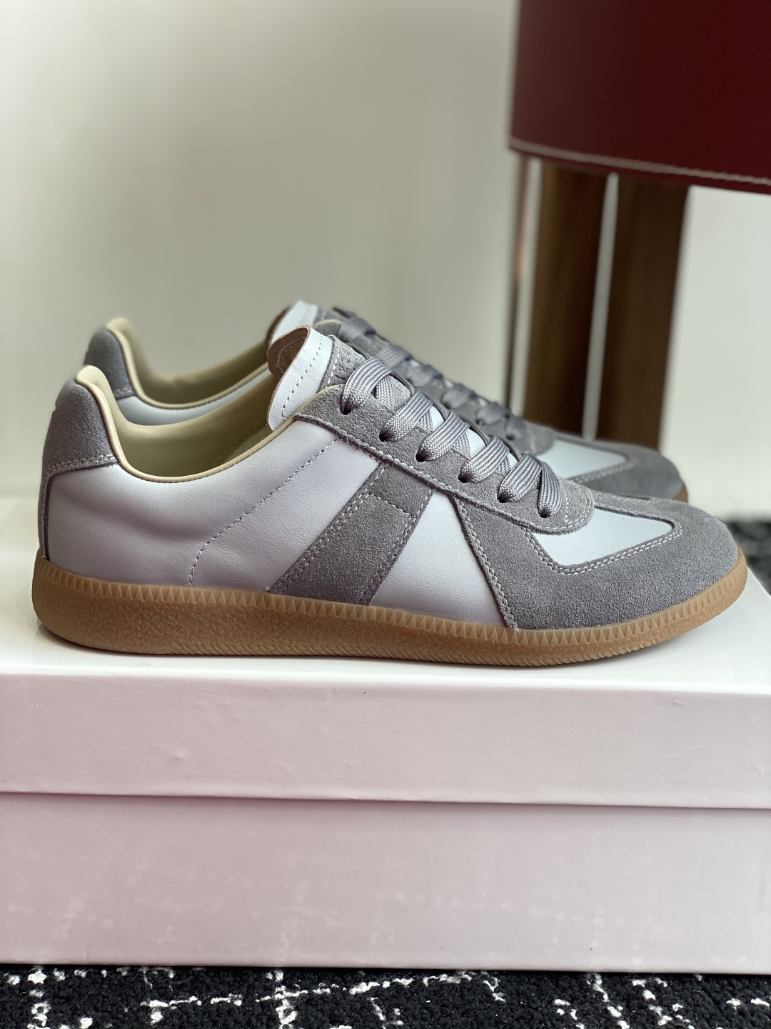 代购级
MaisonMargiela MM6 马吉拉 情侣款 喷墨 涂鸦 帆布 德训鞋 休闲 运动鞋