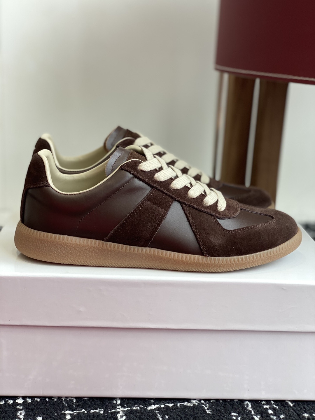 代购级
MaisonMargiela MM6 马吉拉 情侣款 喷墨 涂鸦 帆布 德训鞋 休闲 运动鞋

