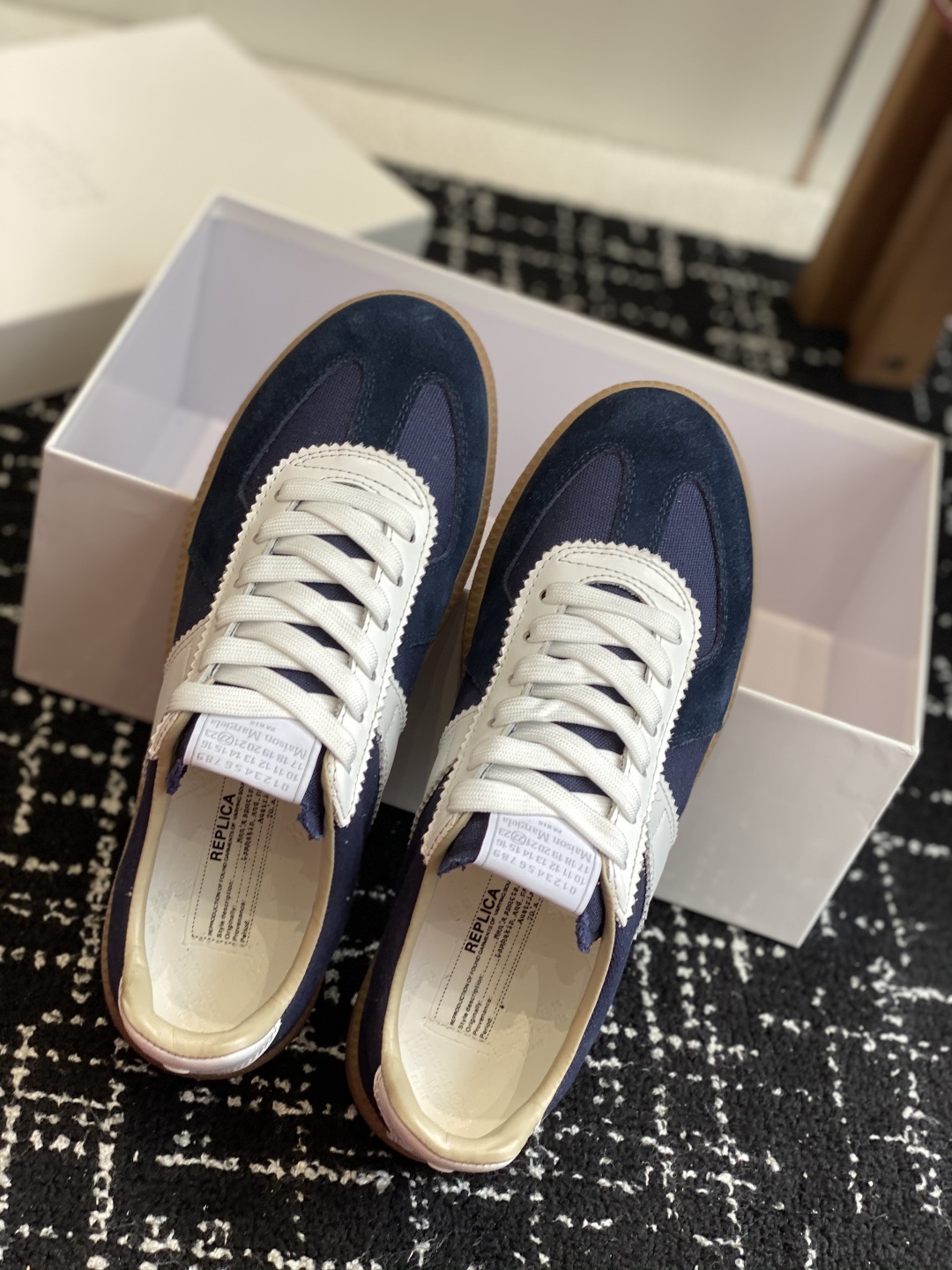 代购级
MaisonMargiela MM6 马吉拉 情侣款 喷墨 涂鸦 帆布 德训鞋 休闲 运动鞋