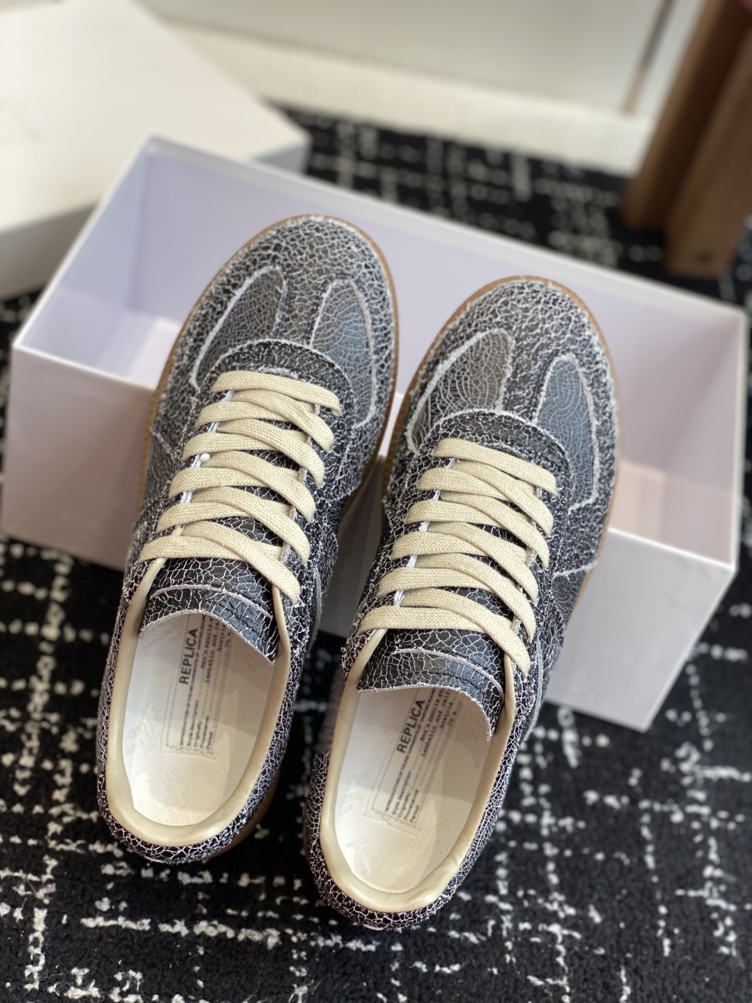 代购级
MaisonMargiela MM6 马吉拉 情侣款 喷墨 涂鸦 帆布 德训鞋 休闲 运动鞋

