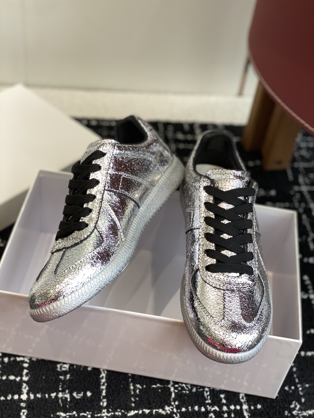 代购级
MaisonMargiela MM6 马吉拉 情侣款 喷墨 涂鸦 帆布 德训鞋 休闲 运动鞋