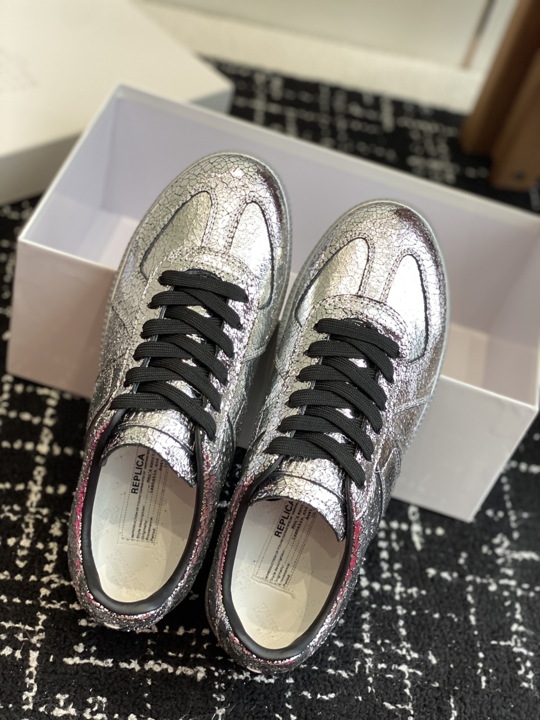 代购级
MaisonMargiela MM6 马吉拉 情侣款 喷墨 涂鸦 帆布 德训鞋 休闲 运动鞋