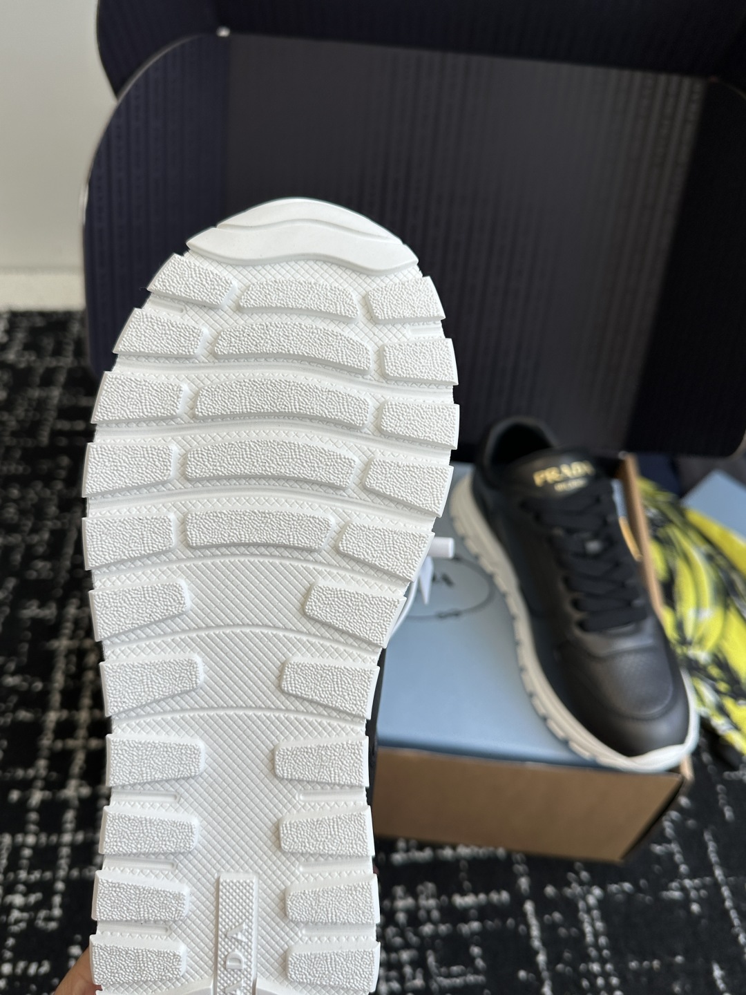 东莞代购级（官网同步✈️盒包装）
Prada 普拉达 25ss 春夏新款 德训鞋 休闲鞋 

精工制造，
