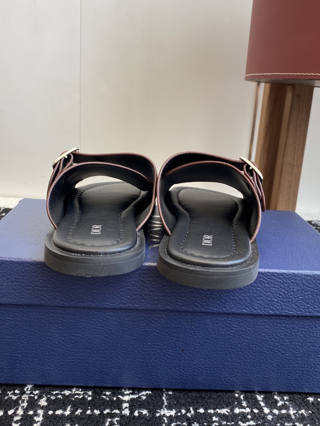 代购级
Dior  25ss 春夏最新款  男士超轻发泡大底 凉拖

夏威夷沙滩运动拖鞋 Angelab