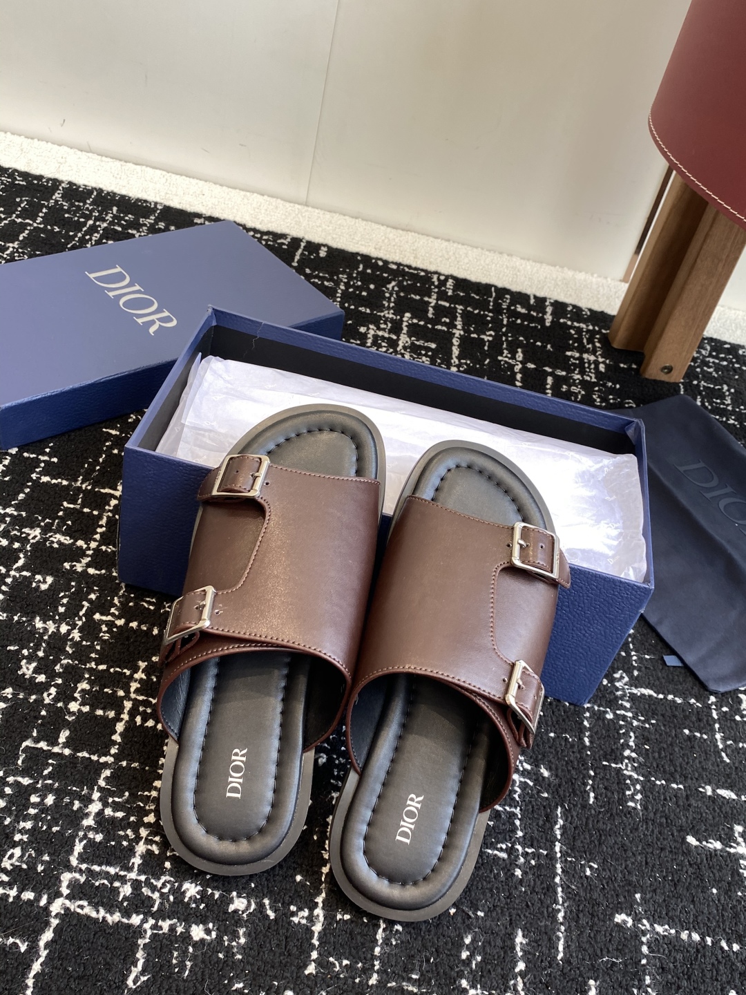 代购级
Dior  25ss 春夏最新款  男士超轻发泡大底 凉拖

夏威夷沙滩运动拖鞋 Angelab