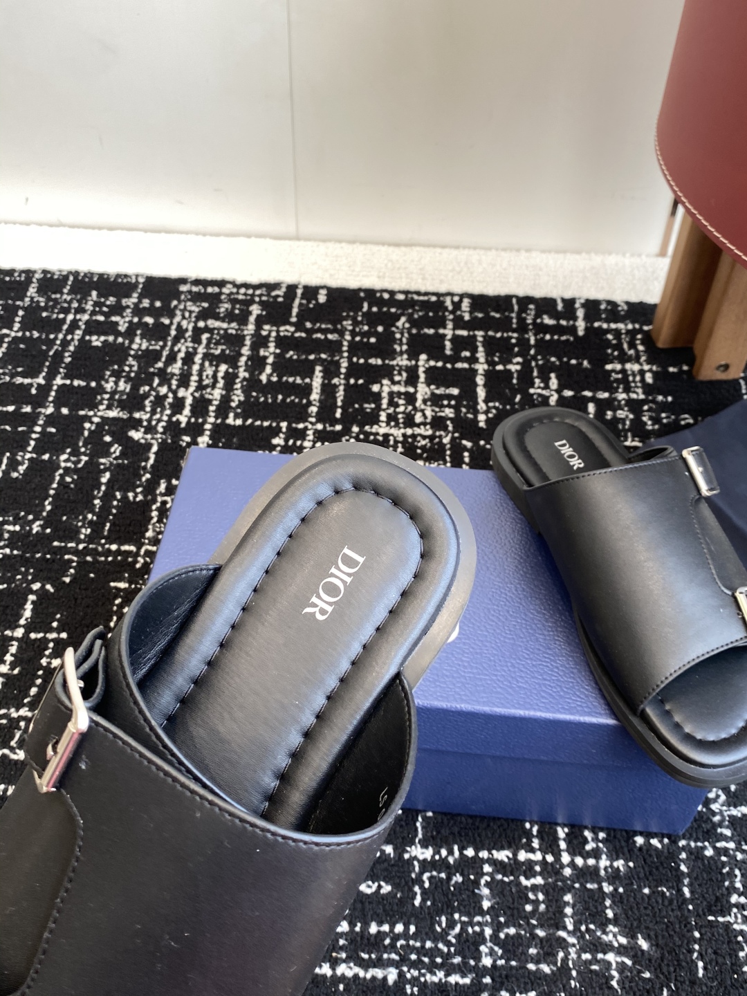 代购级
Dior  25ss 春夏最新款  男士超轻发泡大底 凉拖

夏威夷沙滩运动拖鞋 Angelab