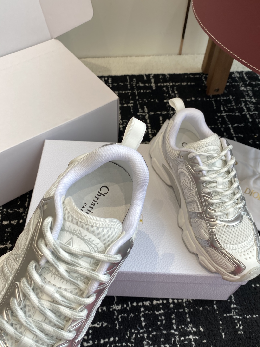 东莞代购级（⚠️官网同步✈️盒包装）
Dior 明星款25ss 主推爆品 全新发售的迪奥 Dior Ch