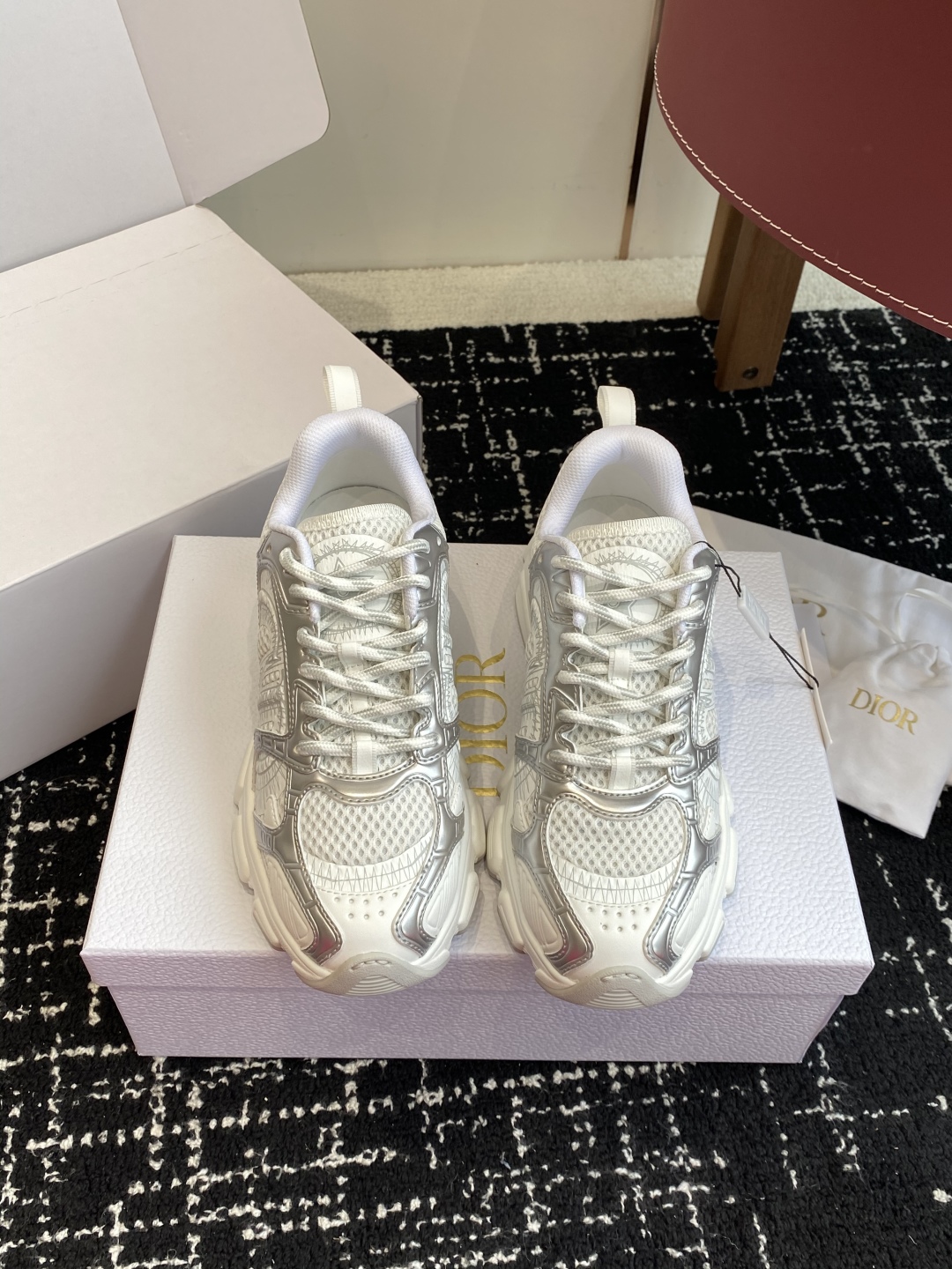东莞代购级（⚠️官网同步✈️盒包装）
Dior 明星款25ss 主推爆品 全新发售的迪奥 Dior Ch