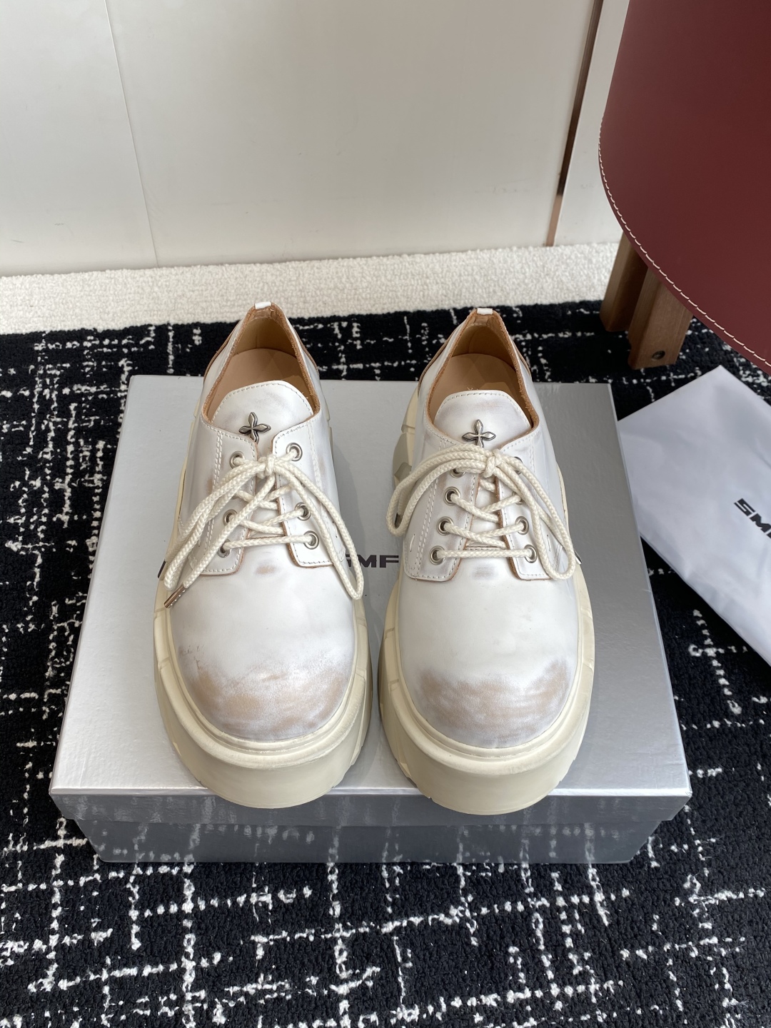 Smfk 小众潮牌 25ss爆款新品 厚底 休闲鞋 德比鞋 短靴 长靴 
爆真的是很耐看越看越喜欢！矮个