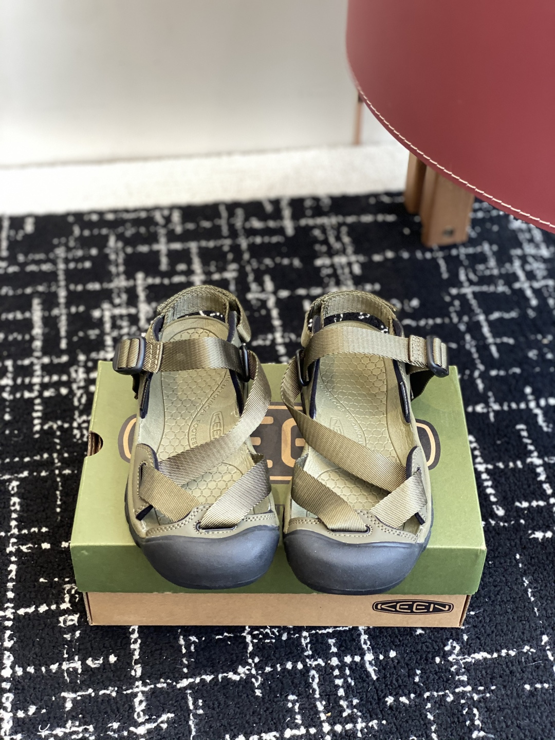 代购级
KEEN 科恩 玛丽珍Jasper 山系户外鞋
日系街头复古风 可以暴走2w步毫无压力！

第一