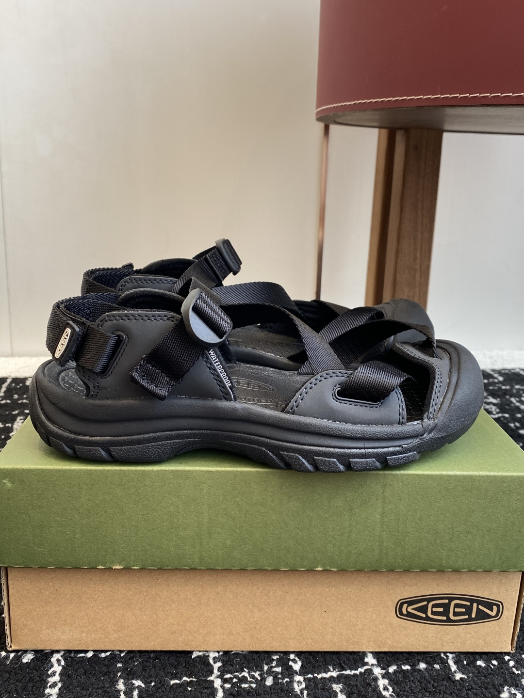 代购级
KEEN 科恩 玛丽珍Jasper 山系户外鞋
日系街头复古风 可以暴走2w步毫无压力！

第一