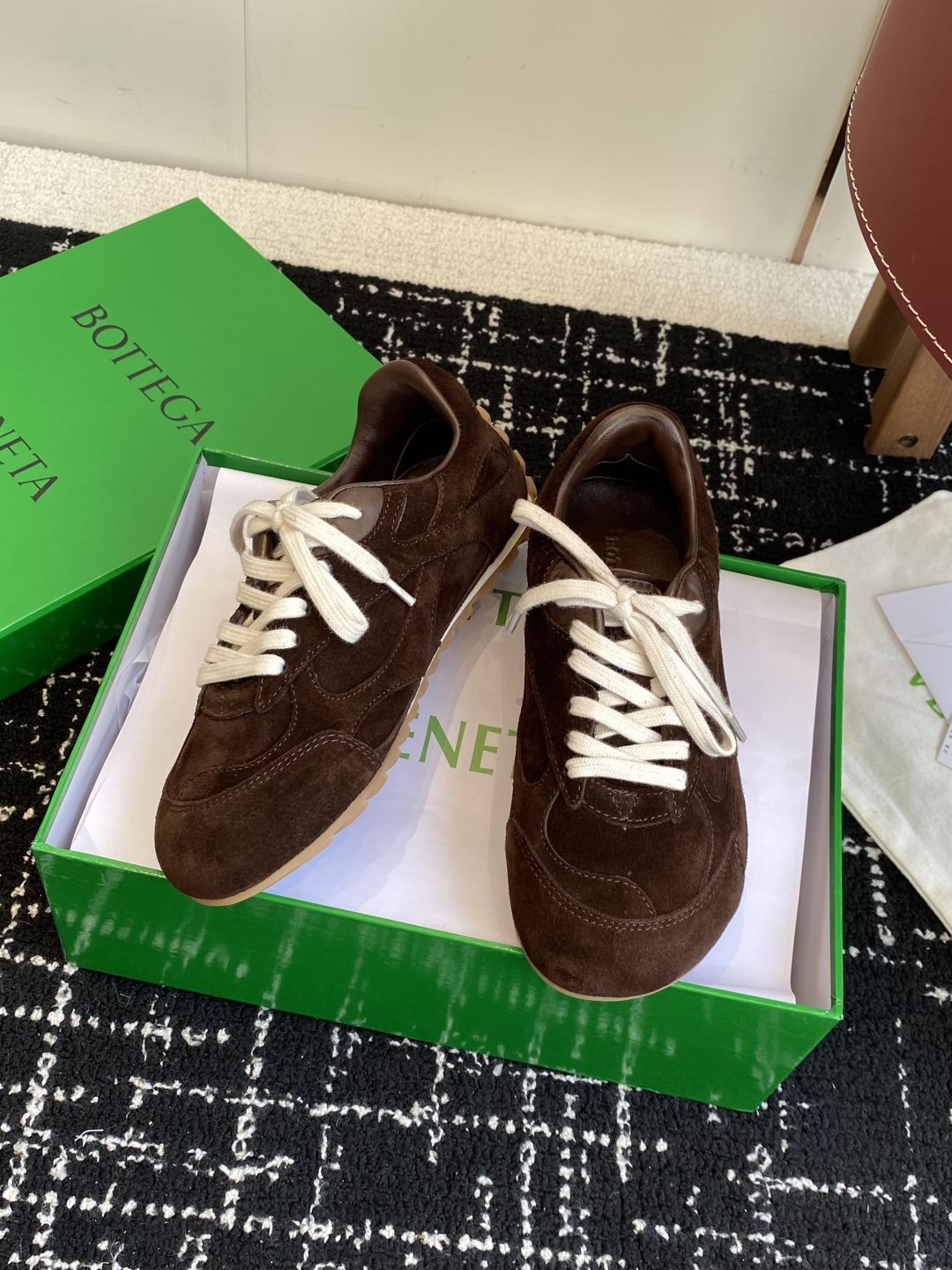 代购级
Bottega Veneta BV葆蝶家 25ss新款 阿甘鞋 德训运动鞋

Sneaker科技