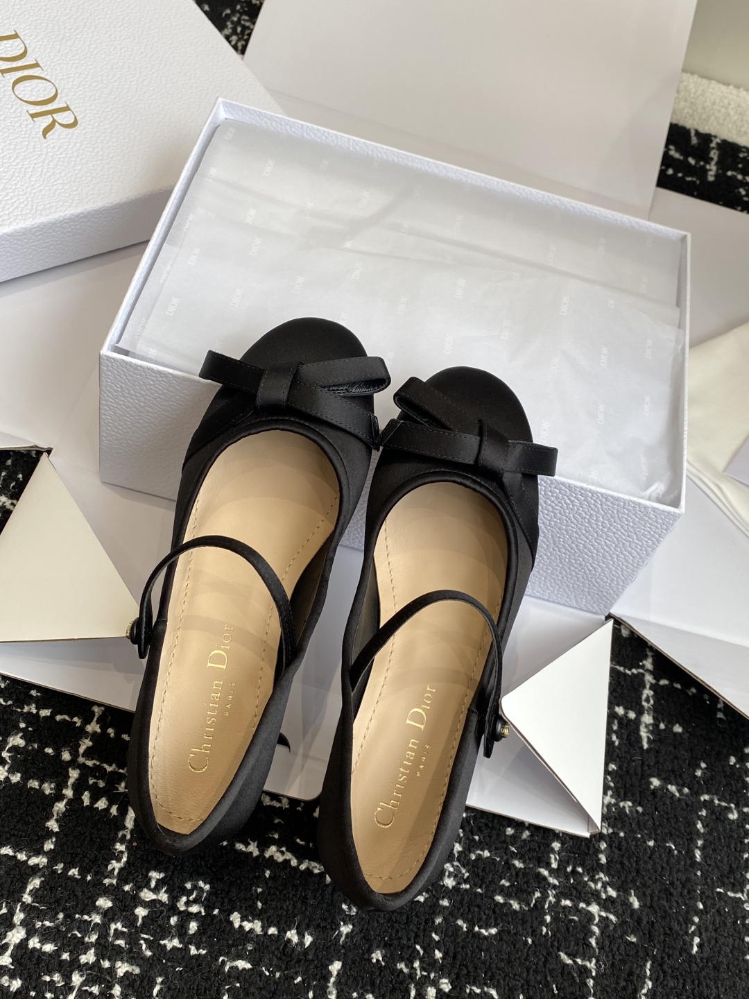 代购级（官网同步飞机盒✈️）
Dior 25ss 早春新品芭蕾舞鞋 新品DIOR 真丝 蝴蝶结 芭蕾舞 