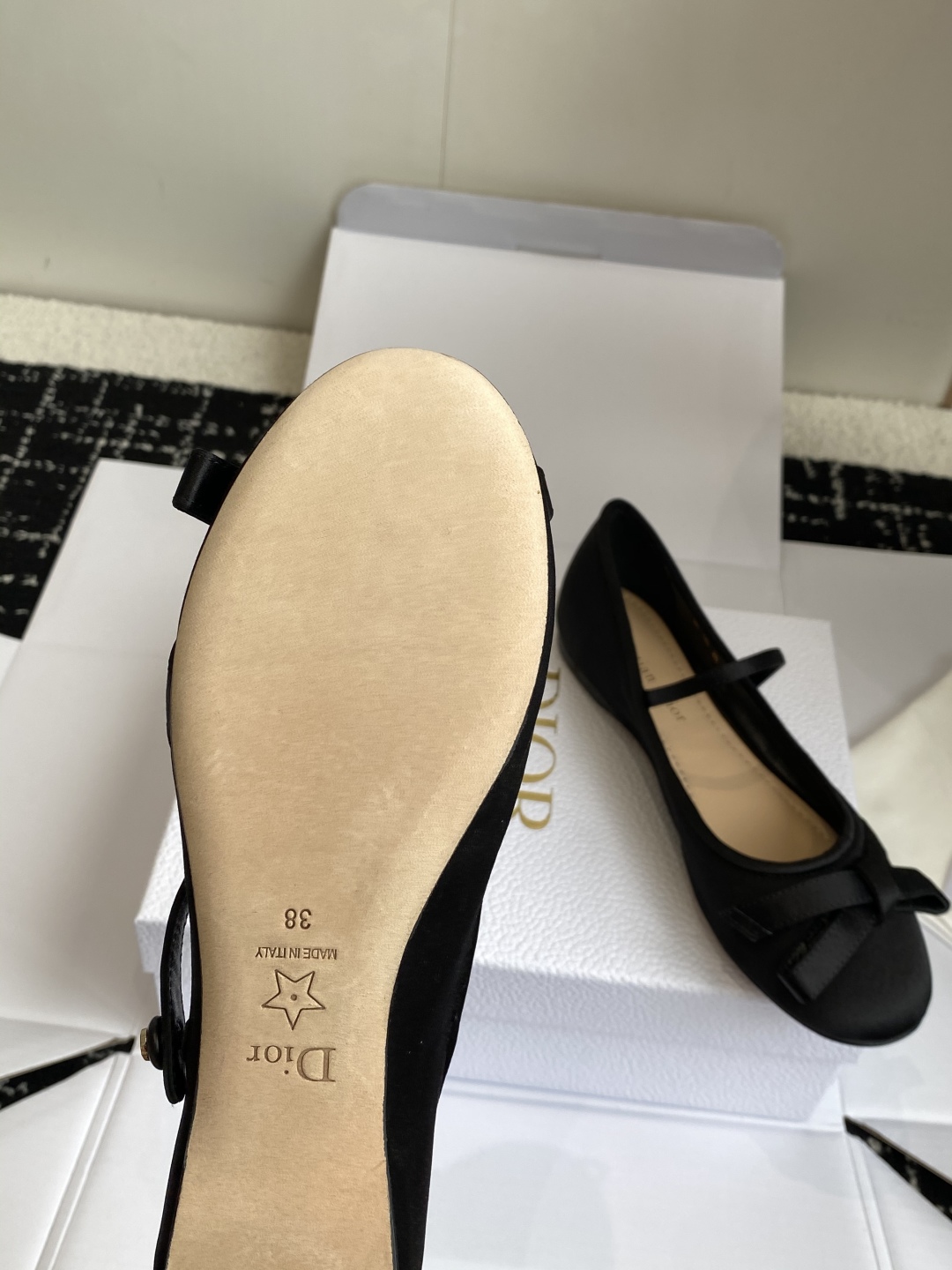 代购级（官网同步飞机盒✈️）
Dior 25ss 早春新品芭蕾舞鞋 新品DIOR 真丝 蝴蝶结 芭蕾舞 