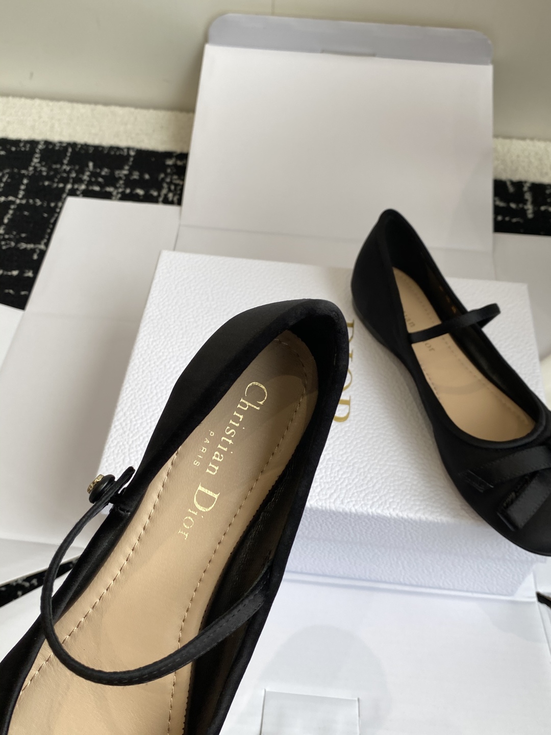 代购级（官网同步飞机盒✈️）
Dior 25ss 早春新品芭蕾舞鞋 新品DIOR 真丝 蝴蝶结 芭蕾舞 