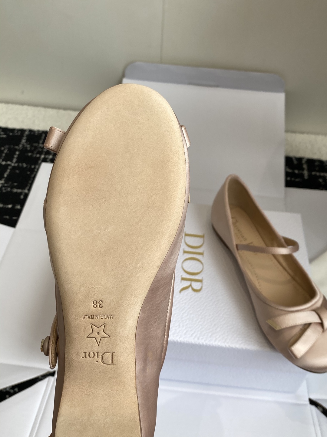 代购级（官网同步飞机盒✈️）
Dior 25ss 早春新品芭蕾舞鞋 新品DIOR 真丝 蝴蝶结 芭蕾舞 