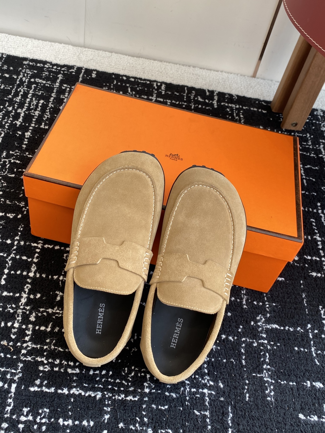 代购级
Hermer/爱马仕 25ss 博肯单鞋 秋冬穿搭必入勃肯单鞋

h经典装饰完全是我的菜 仿佛是