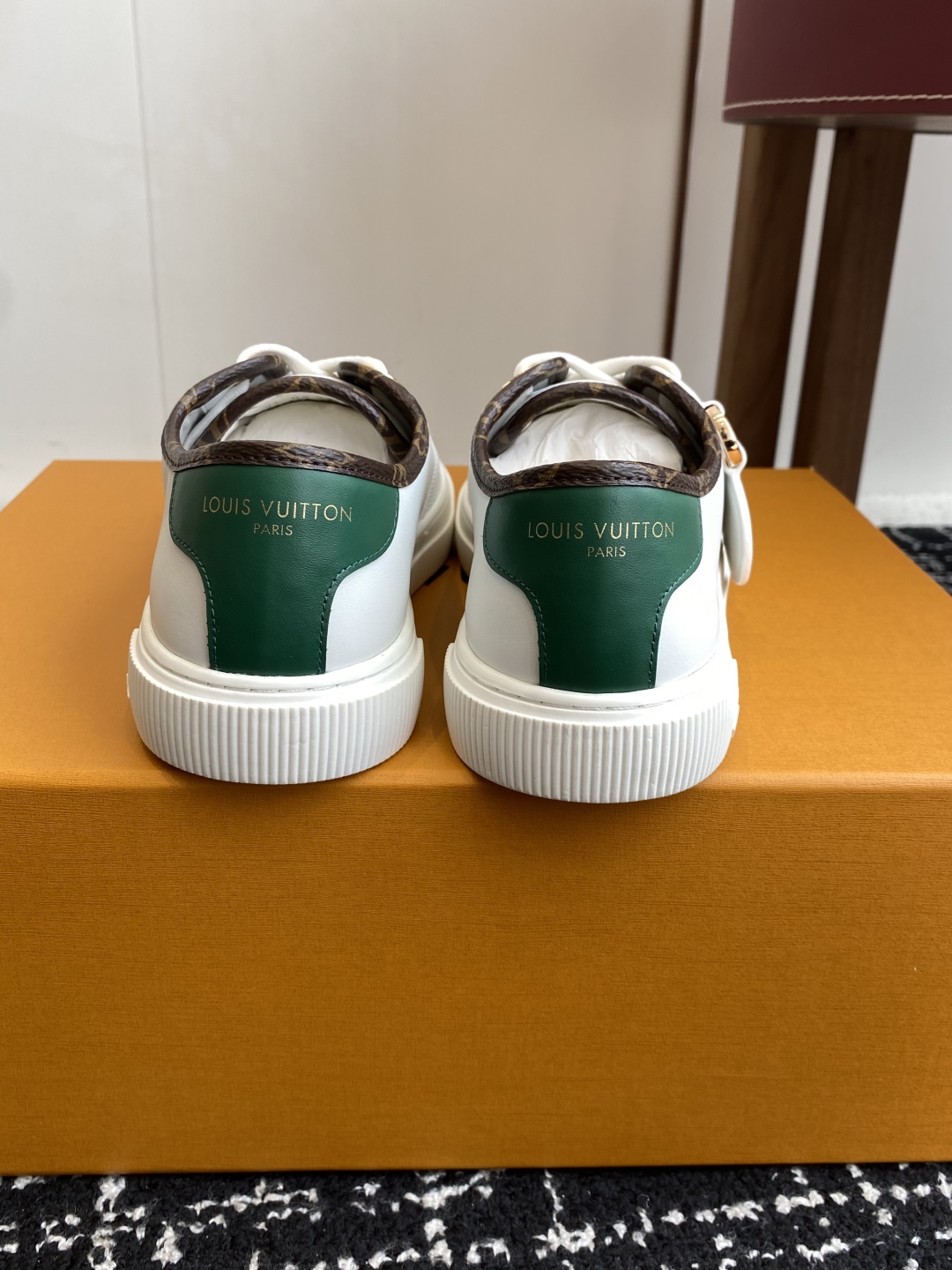 代购级（官网同步✈️盒包装）
Louis Vuitton Lv驴牌25新款Lagoon 运动休闲鞋 帆布