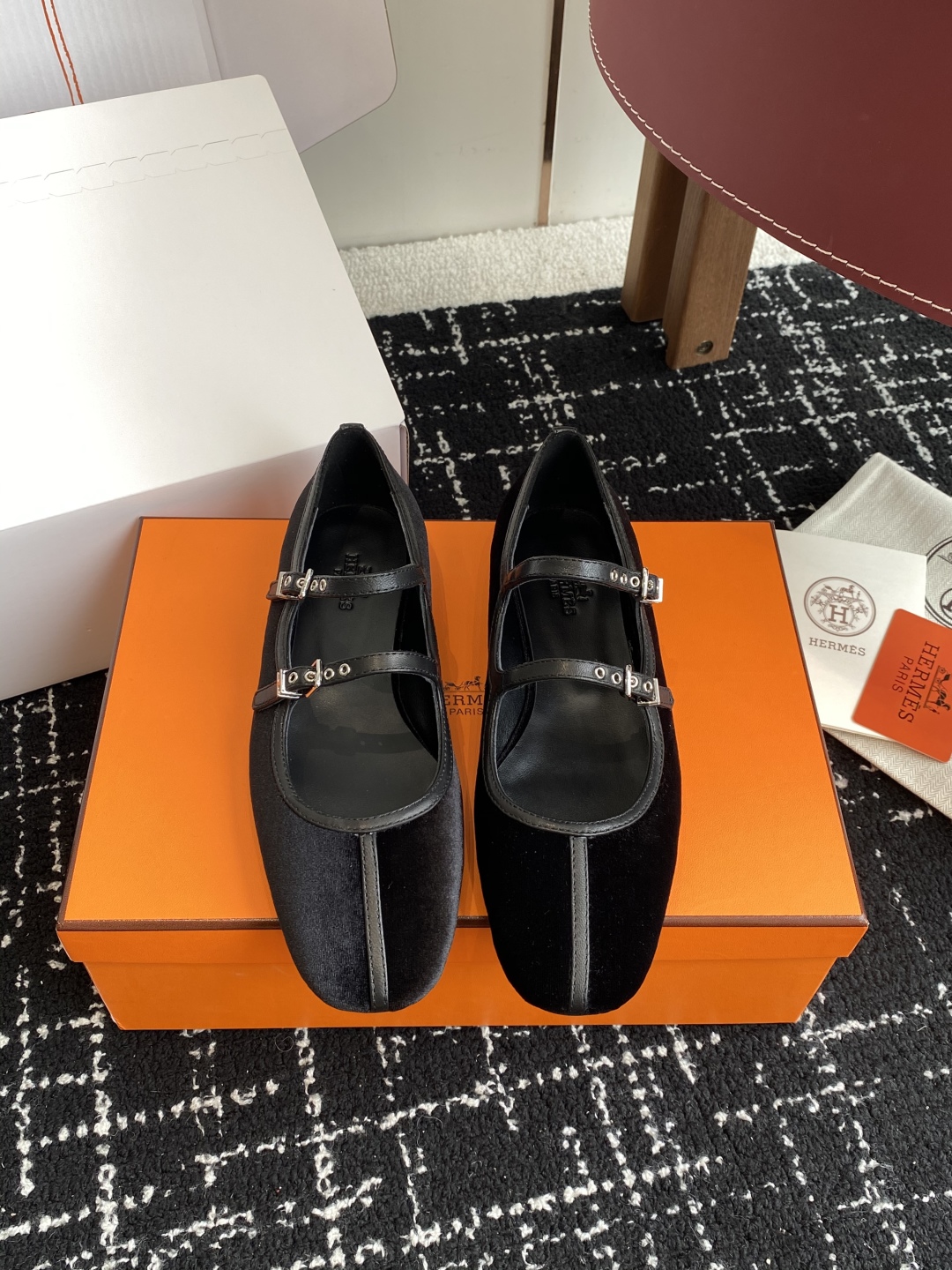 东莞代购级（官网同步✈️飞机盒包装）
爱马仕Hermes 25ss 春夏新品 玛丽珍无疑是近年来爆火 的