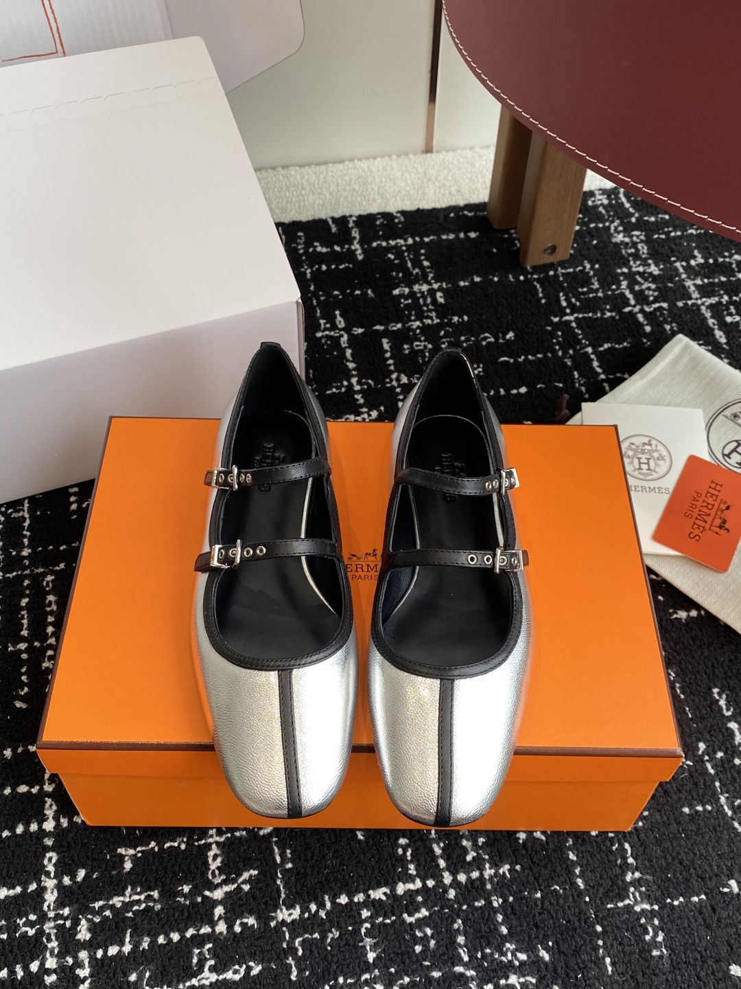 东莞代购级（官网同步✈️飞机盒包装）
爱马仕Hermes 25ss 春夏新品 玛丽珍无疑是近年来爆火 的