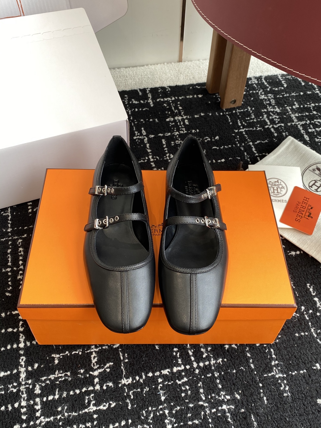 东莞代购级（官网同步✈️飞机盒包装）
爱马仕Hermes 25ss 春夏新品 玛丽珍无疑是近年来爆火 的