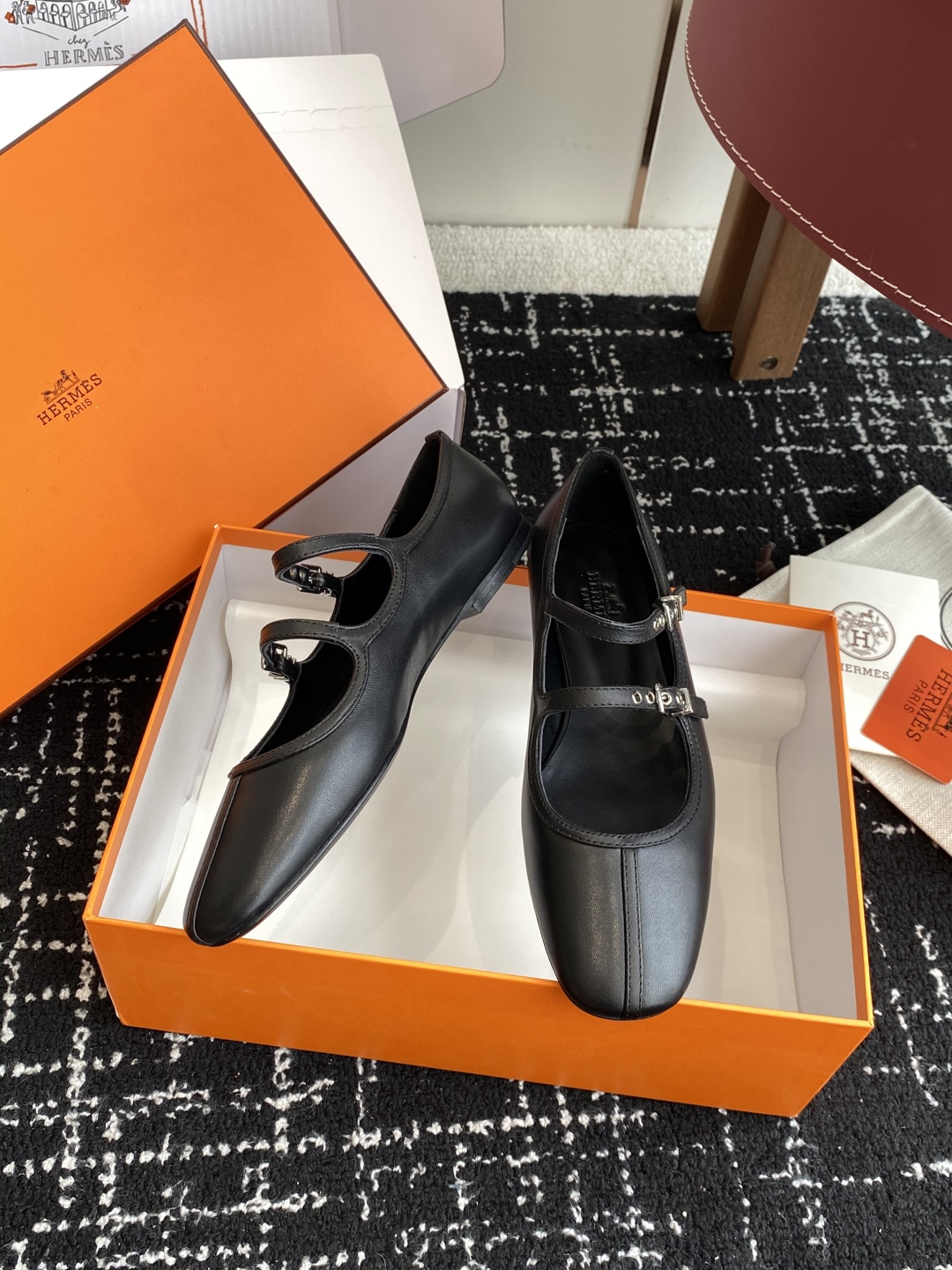东莞代购级（官网同步✈️飞机盒包装）
爱马仕Hermes 25ss 春夏新品 玛丽珍无疑是近年来爆火 的