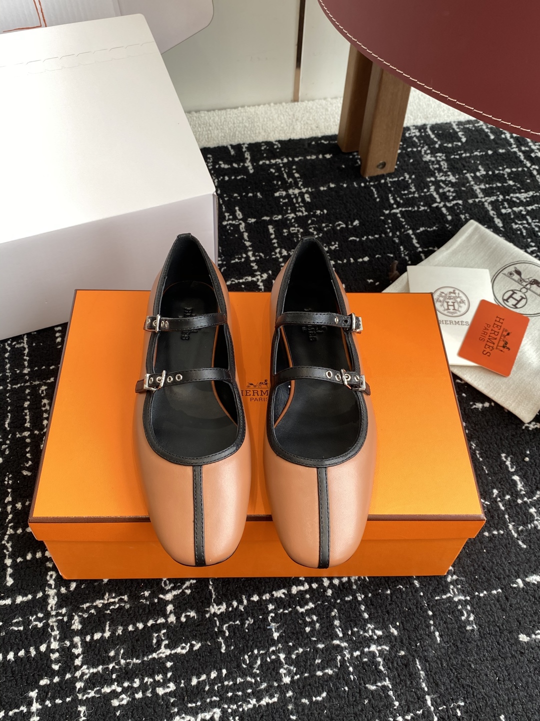 东莞代购级（官网同步✈️飞机盒包装）
爱马仕Hermes 25ss 春夏新品 玛丽珍无疑是近年来爆火 的
