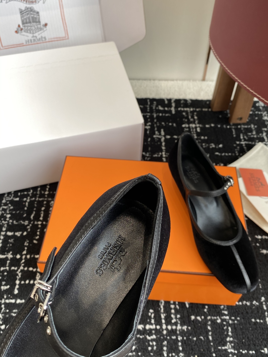 东莞代购级（官网同步✈️飞机盒包装）
爱马仕Hermes 25ss 春夏新品 矮跟 玛丽珍无疑是近年来爆