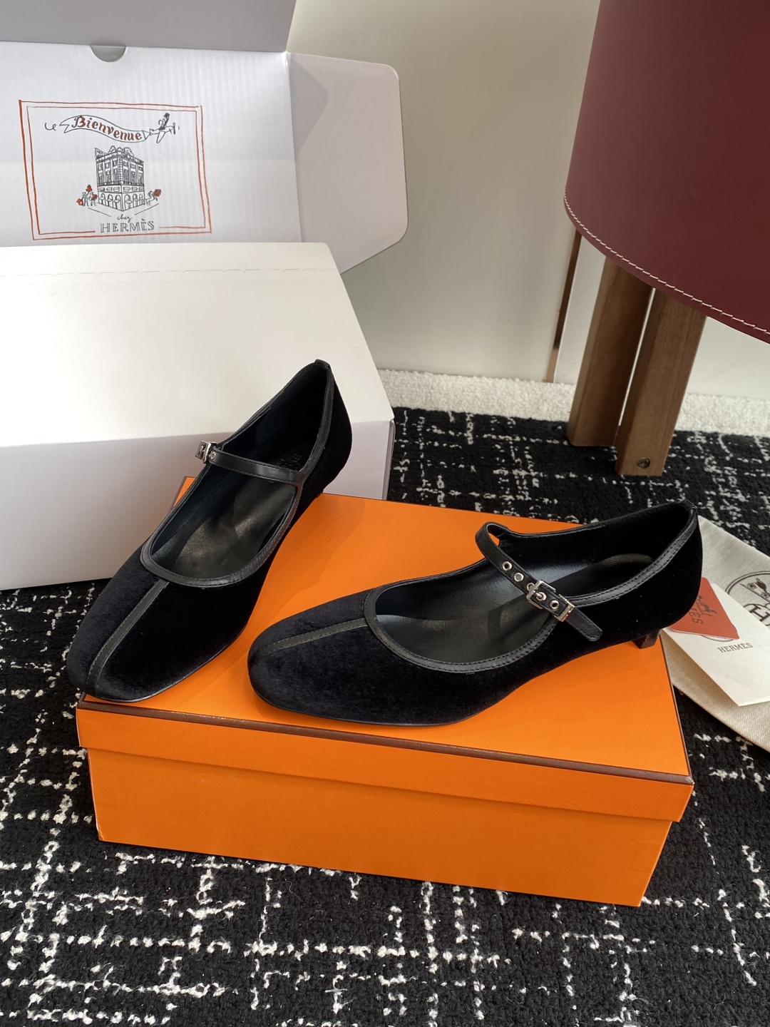 东莞代购级（官网同步✈️飞机盒包装）
爱马仕Hermes 25ss 春夏新品 矮跟 玛丽珍无疑是近年来爆