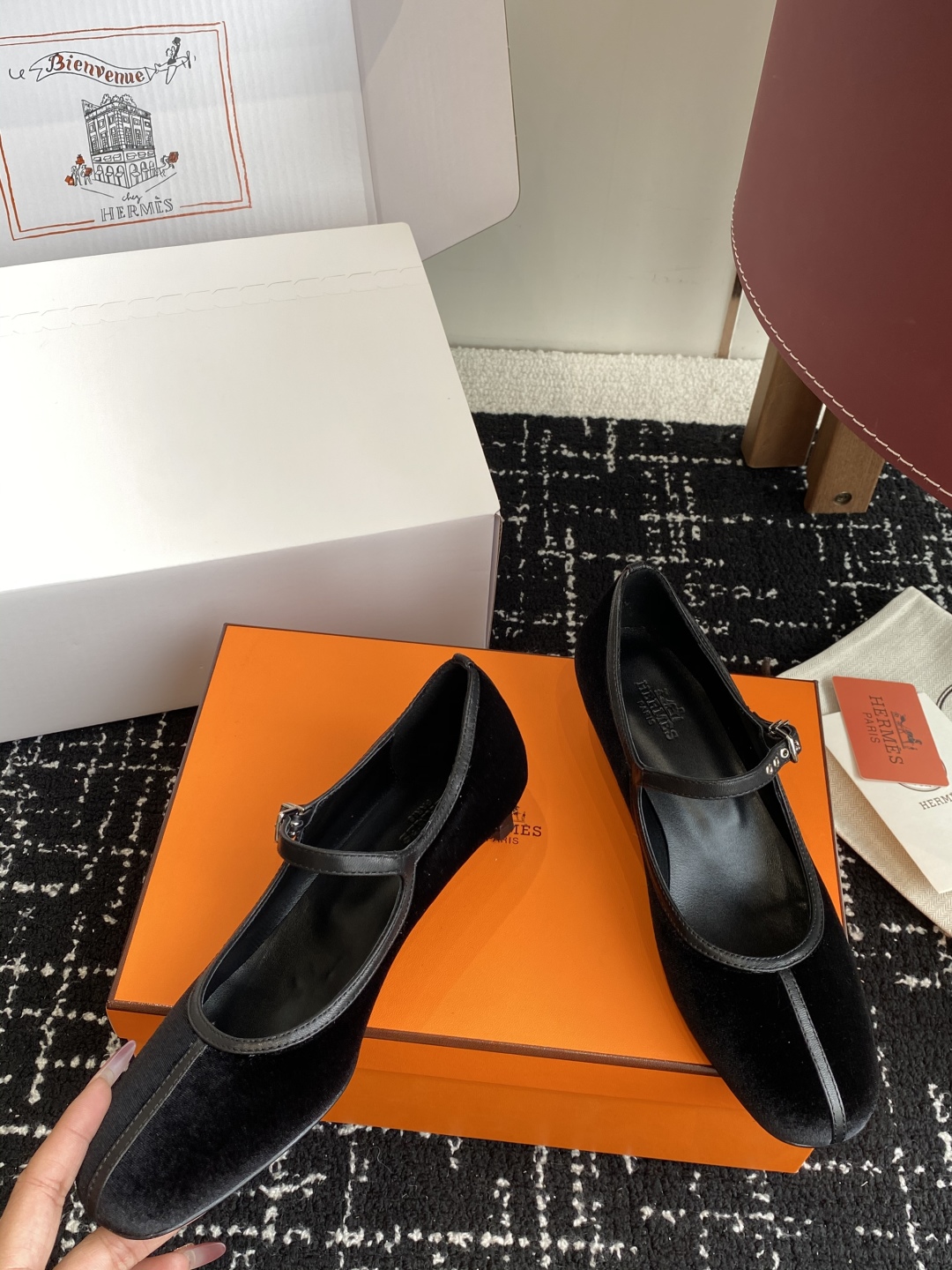 东莞代购级（官网同步✈️飞机盒包装）
爱马仕Hermes 25ss 春夏新品 矮跟 玛丽珍无疑是近年来爆