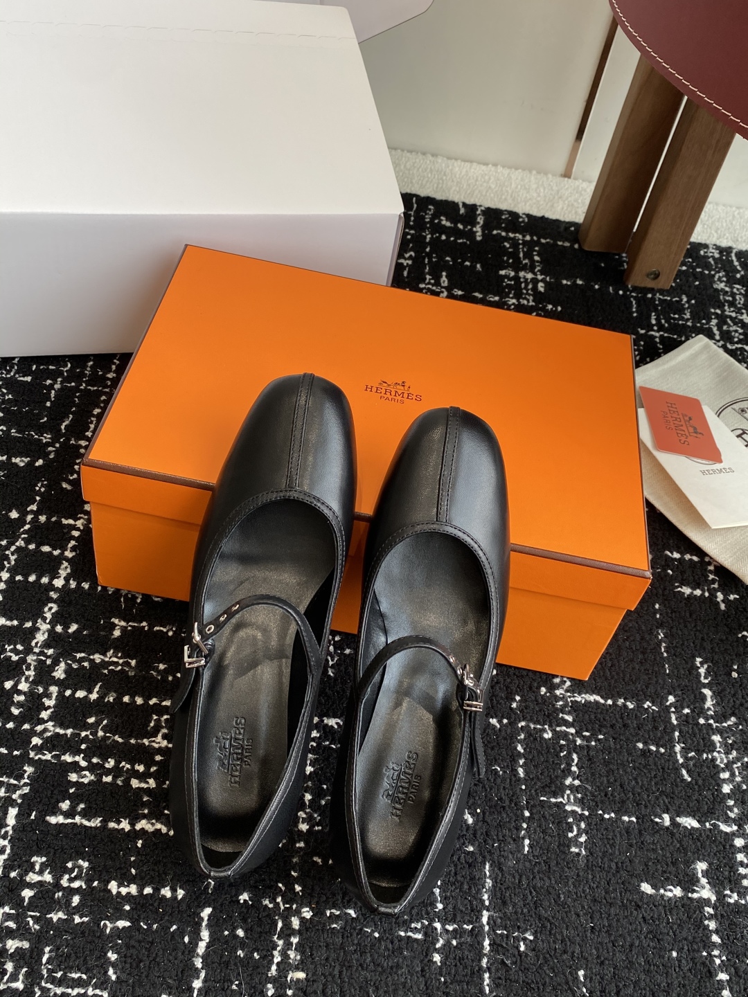 东莞代购级（官网同步✈️飞机盒包装）
爱马仕Hermes 25ss 春夏新品 矮跟 玛丽珍无疑是近年来爆