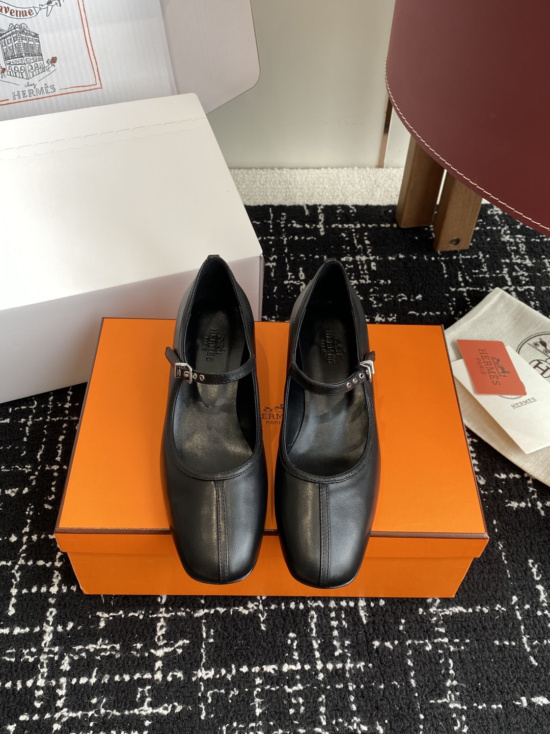 东莞代购级（官网同步✈️飞机盒包装）
爱马仕Hermes 25ss 春夏新品 矮跟 玛丽珍无疑是近年来爆