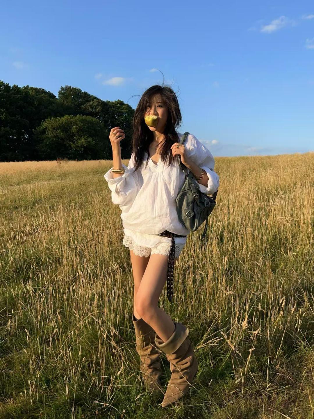 NO:692211,Upper foot picture reference, boots, boots19860909上脚图 参考,靴子,boots,Women's Shoes