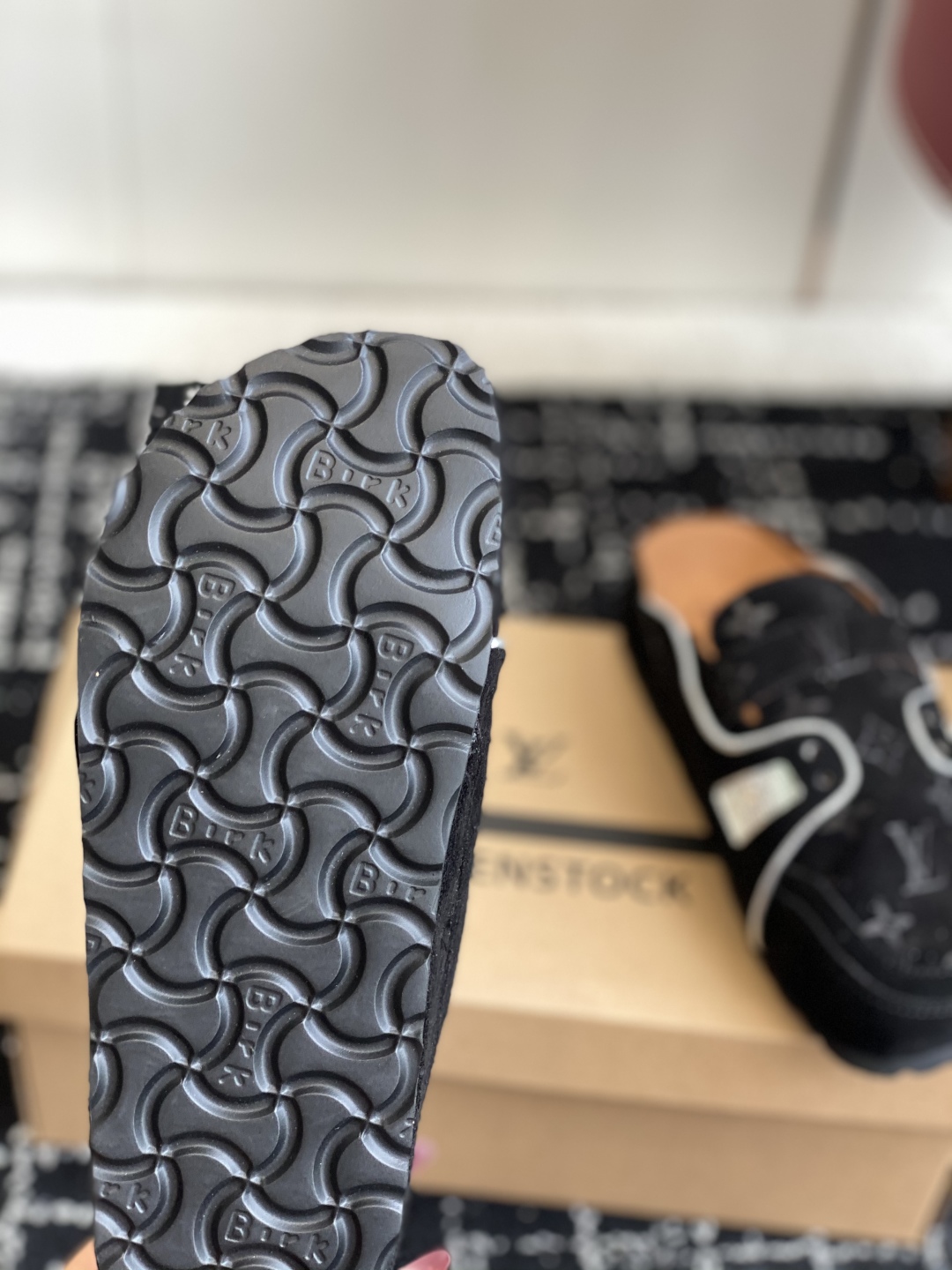代购级
Birkenstock x 联名Lv 情侣款 系列 这两个品牌刚出联名我就心动了

代购找很久才