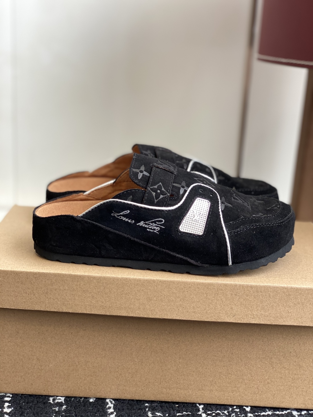 代购级
Birkenstock x 联名Lv 情侣款 系列 这两个品牌刚出联名我就心动了

代购找很久才