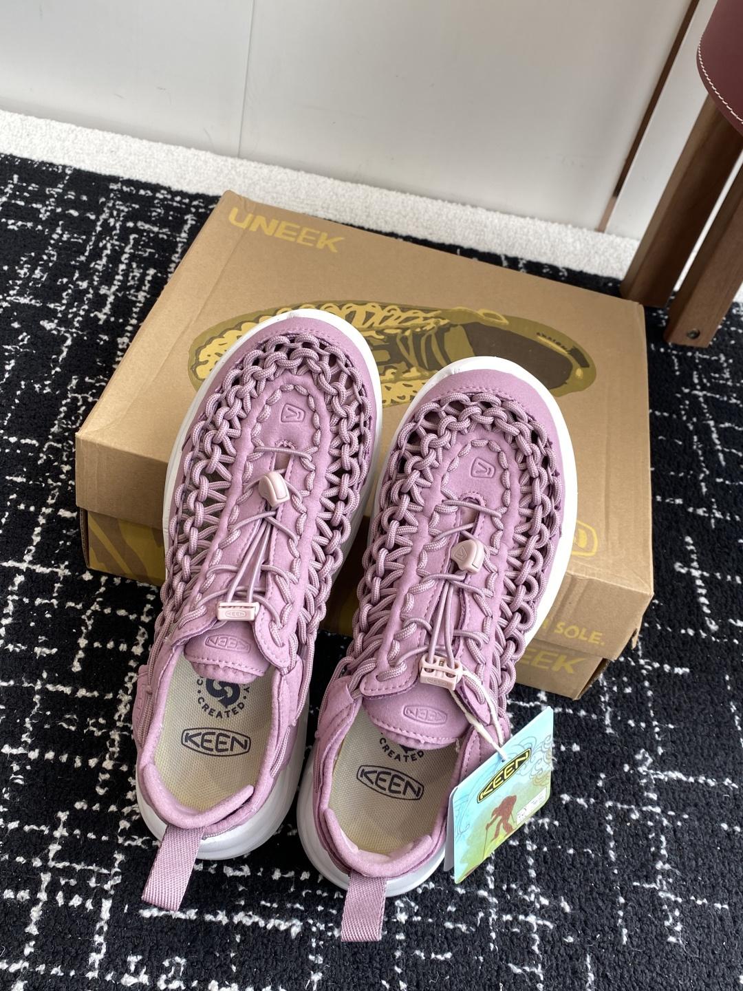 代购级
KEEN科恩 UNEEK WK 舒适 百搭 时尚 沙滩凉鞋

弹力舒适手工编织 塑造舒适柔软鞋身