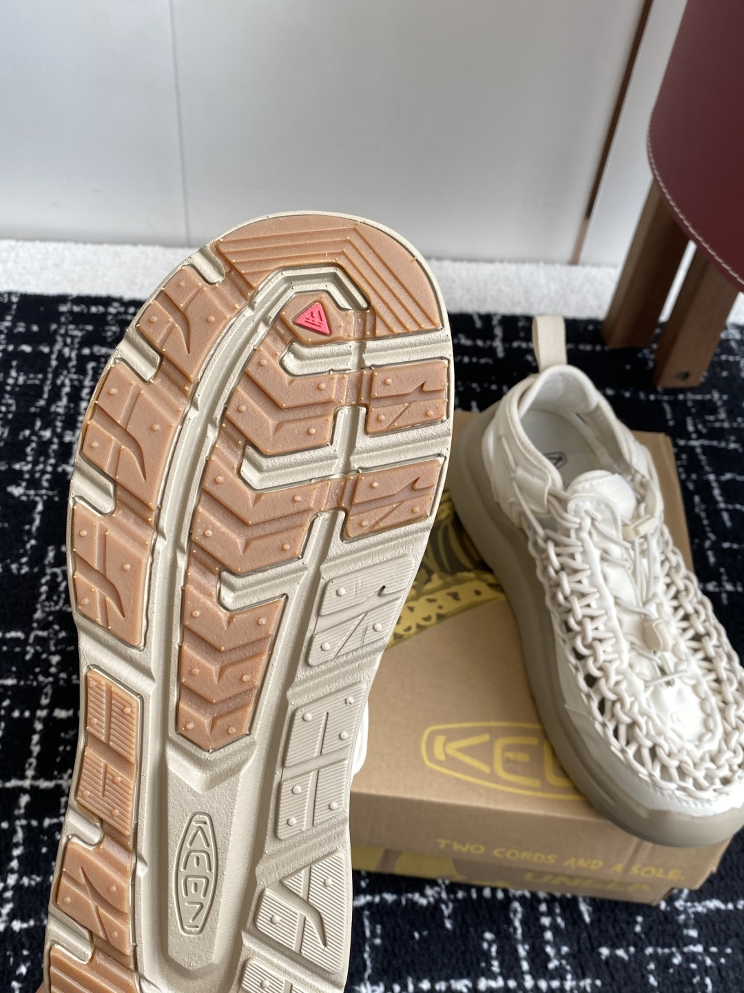 代购级
KEEN科恩 UNEEK WK 舒适 百搭 时尚 沙滩凉鞋

弹力舒适手工编织 塑造舒适柔软鞋身