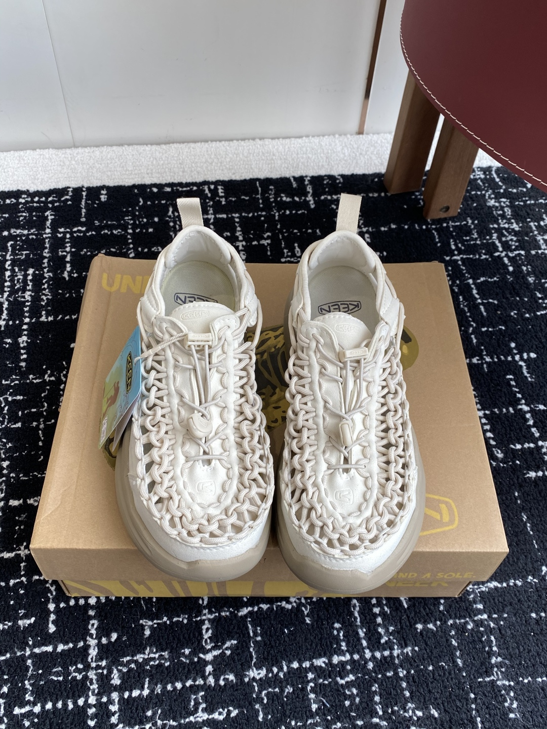 代购级
KEEN科恩 UNEEK WK 舒适 百搭 时尚 沙滩凉鞋

弹力舒适手工编织 塑造舒适柔软鞋身