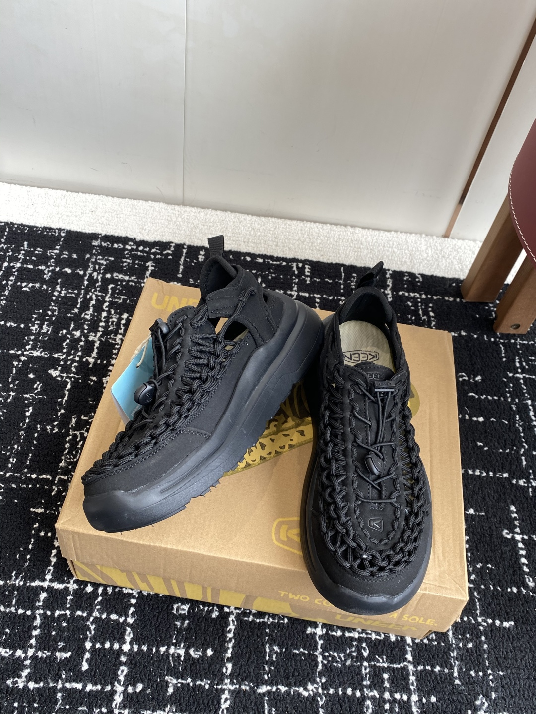 代购级
KEEN科恩 UNEEK WK 舒适 百搭 时尚 沙滩凉鞋

弹力舒适手工编织 塑造舒适柔软鞋身