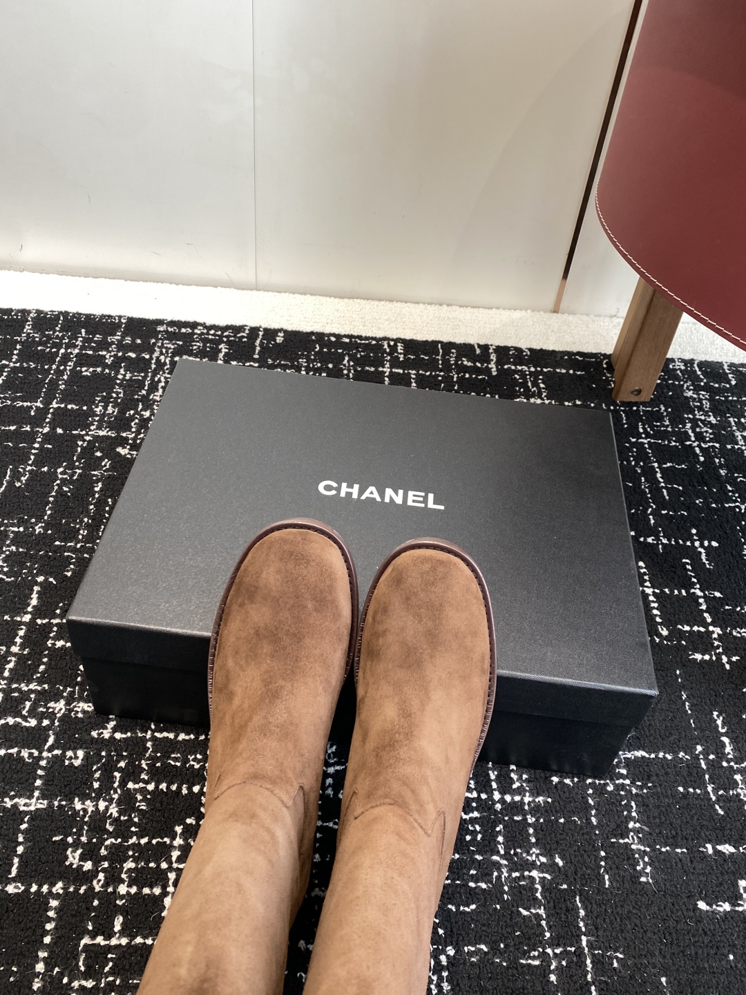 代购级Chanel 香奈儿25秋冬小香麂皮拼色一脚蹬骑士短靴高靴！复古风马丁靴 
独特的西部靴筒设计 流