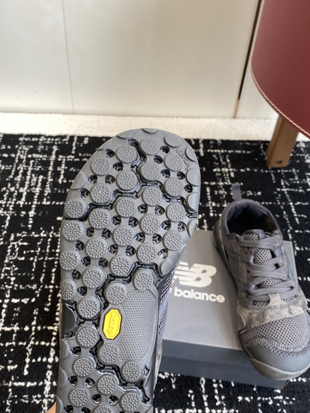 代购级
25年夏季新款 New Balance NB MT10O 网面薄底赤足鞋 薄系扁鞋风 防滑耐磨 